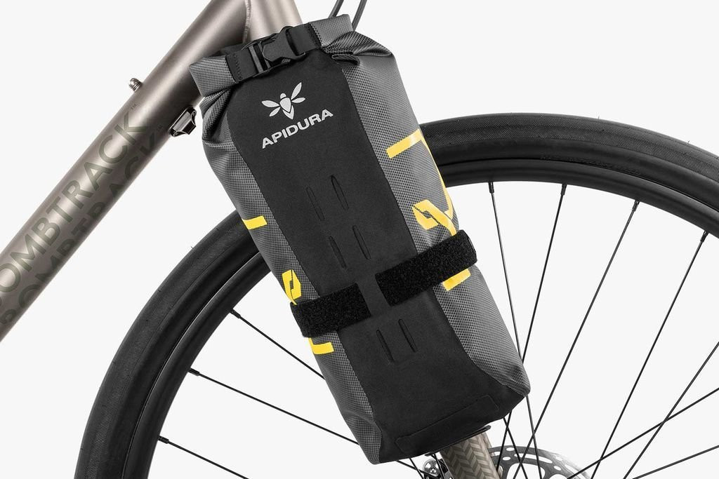 Lightweight, waterproof fork bag Apidura Expedition Cargo Cage Pack - 3 L