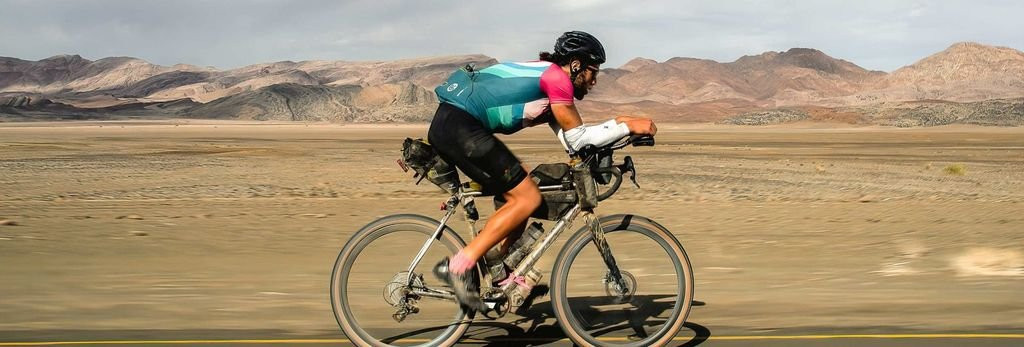 Ultra-light, waterproof bikepacking bag Apidura Racing Top Tube Pack - 1 L