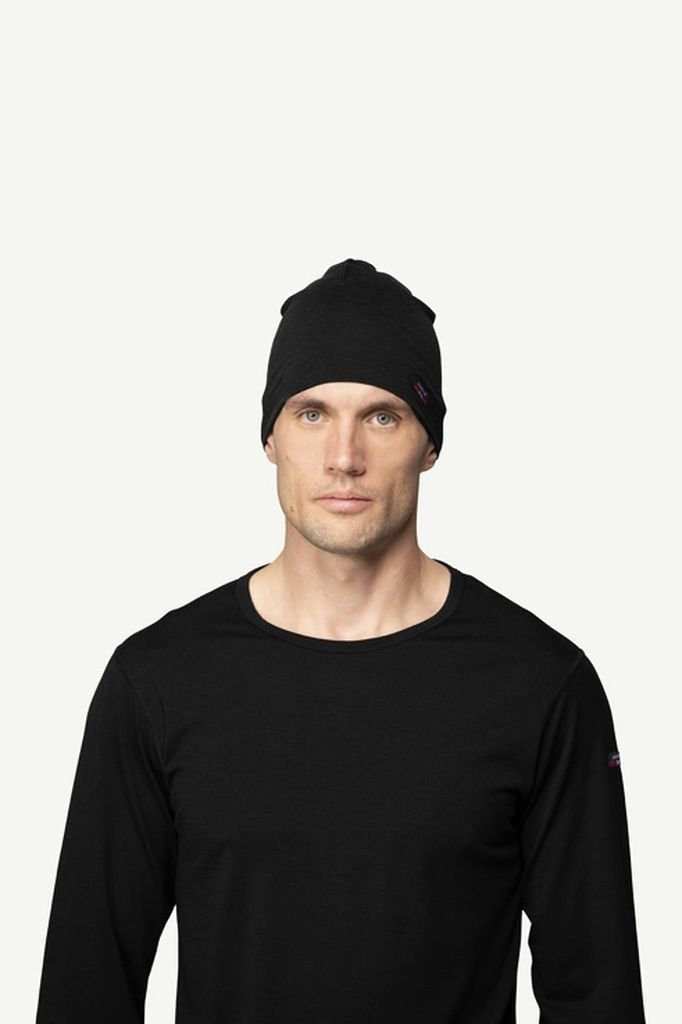 Fine merino wool hat Devold Breeze Merino 150 Beanie-Black