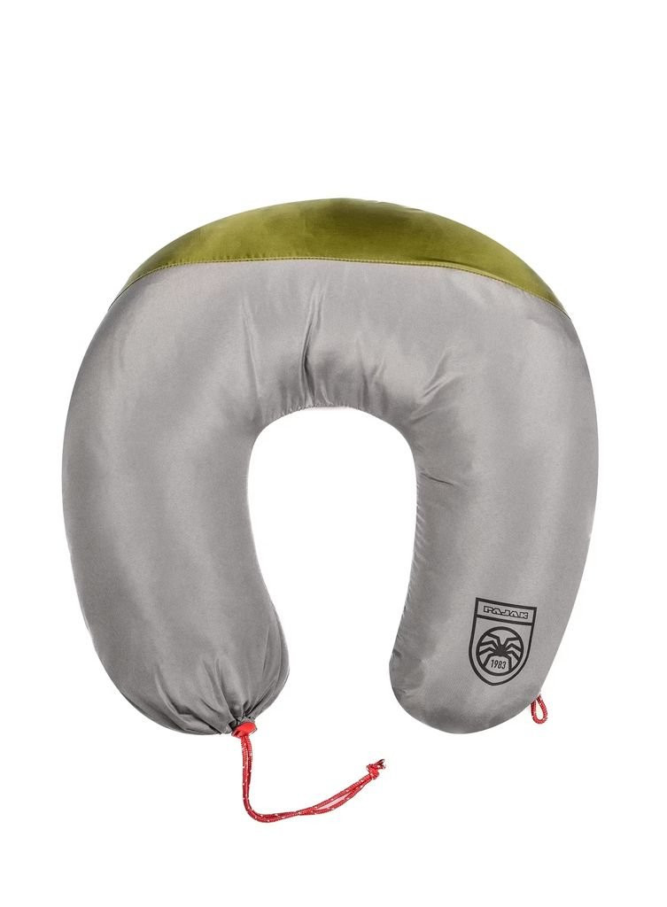 Pajak Quest Blanket Light