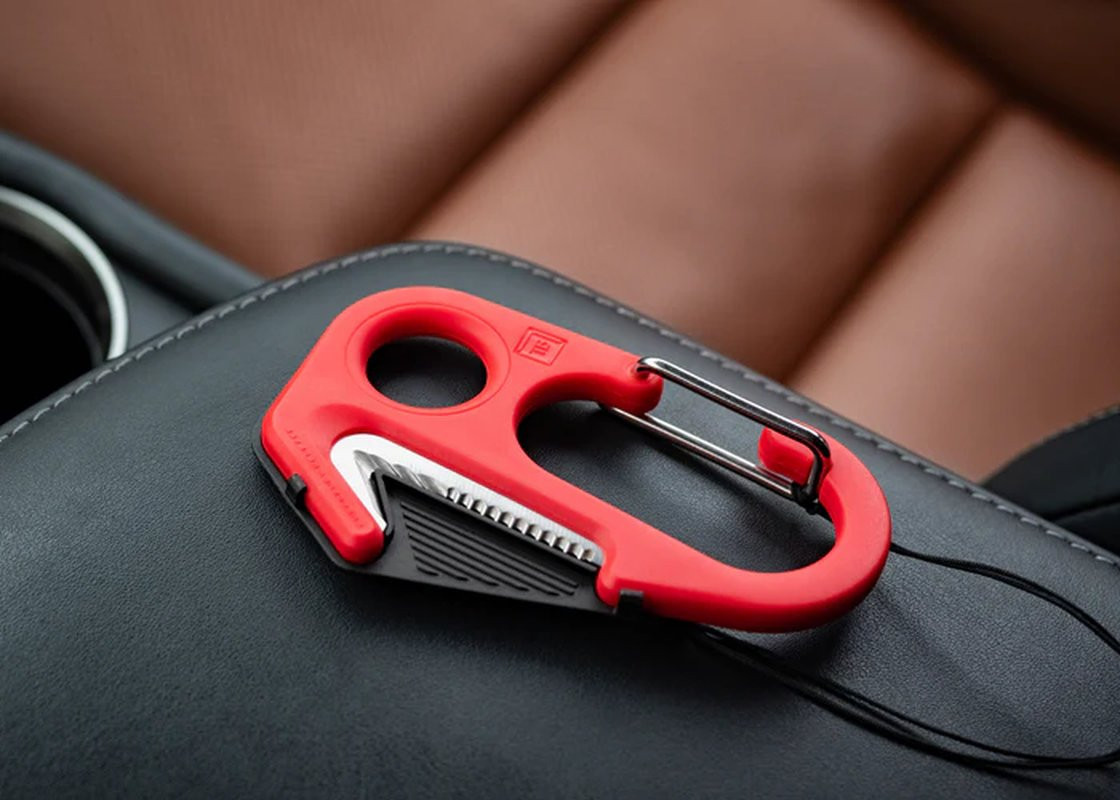 TB Outdoor Emergency Release – coupe-sangle d’urgence compact