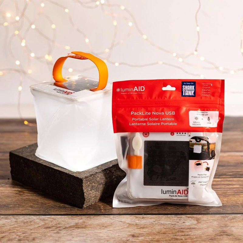 Lanterne solaire LuminAID Solar Lantern