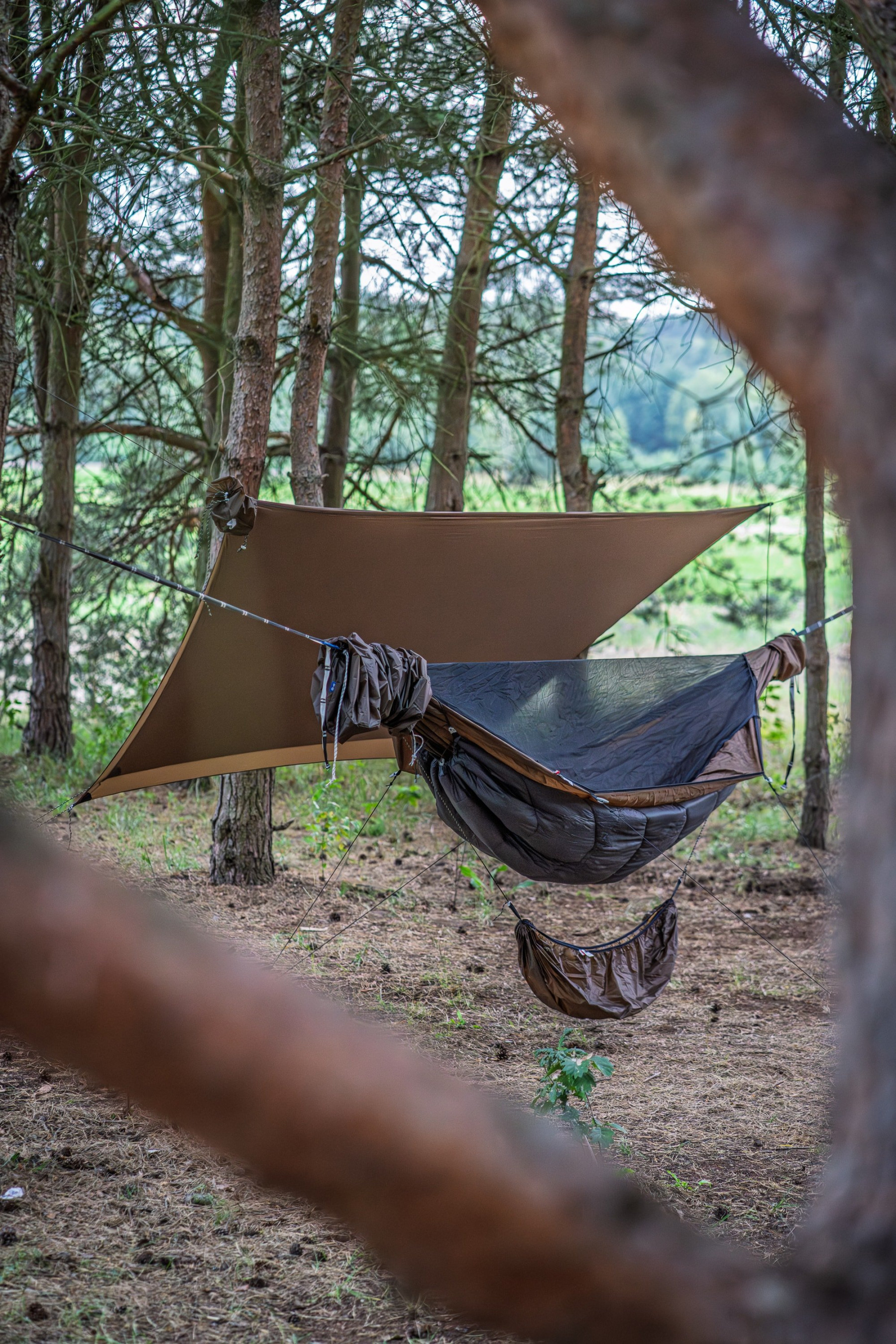 Lesovik Draka Hammock: Integrated and complete hammock system with