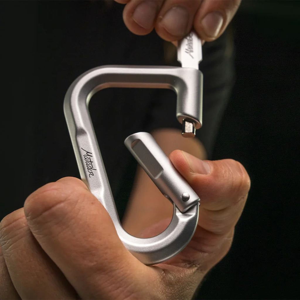 Aluminium carabiner with locking system Matador Betalock