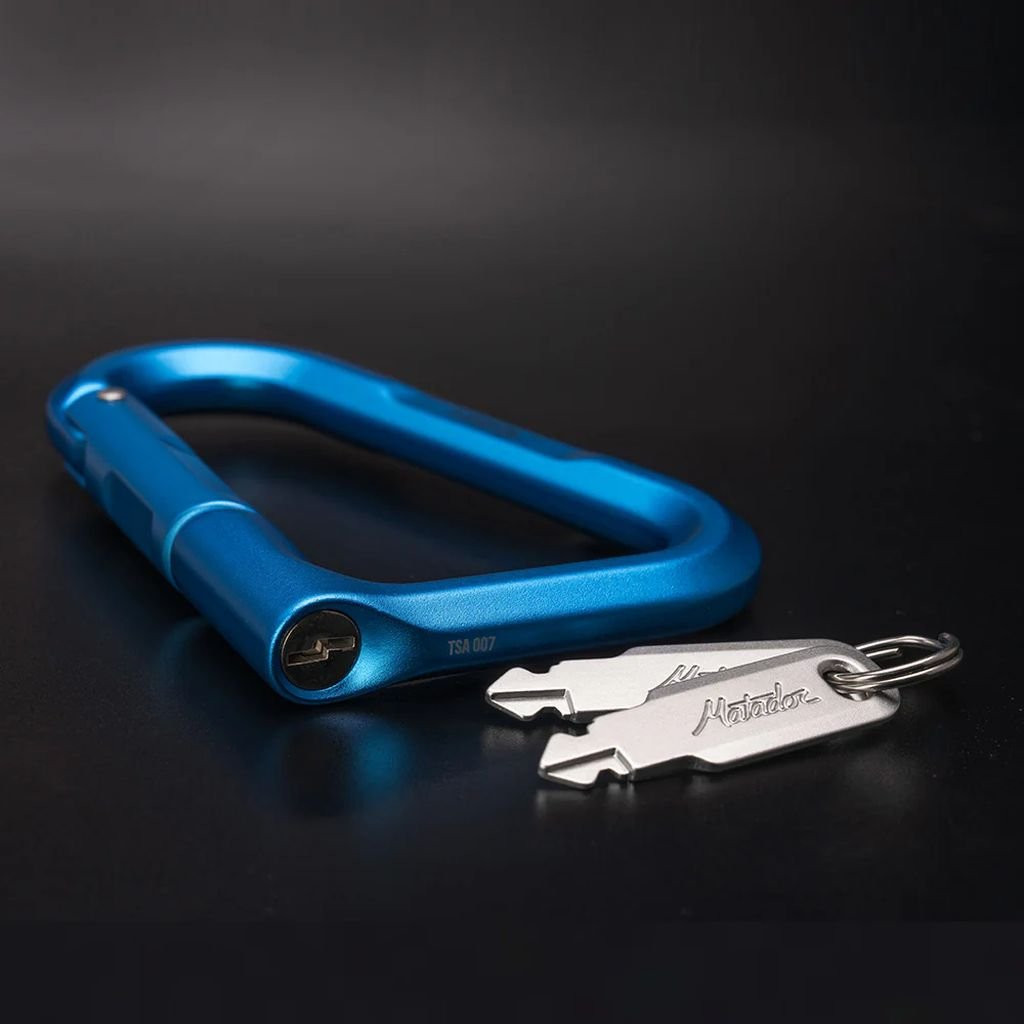Aluminium carabiner with locking system Matador Betalock