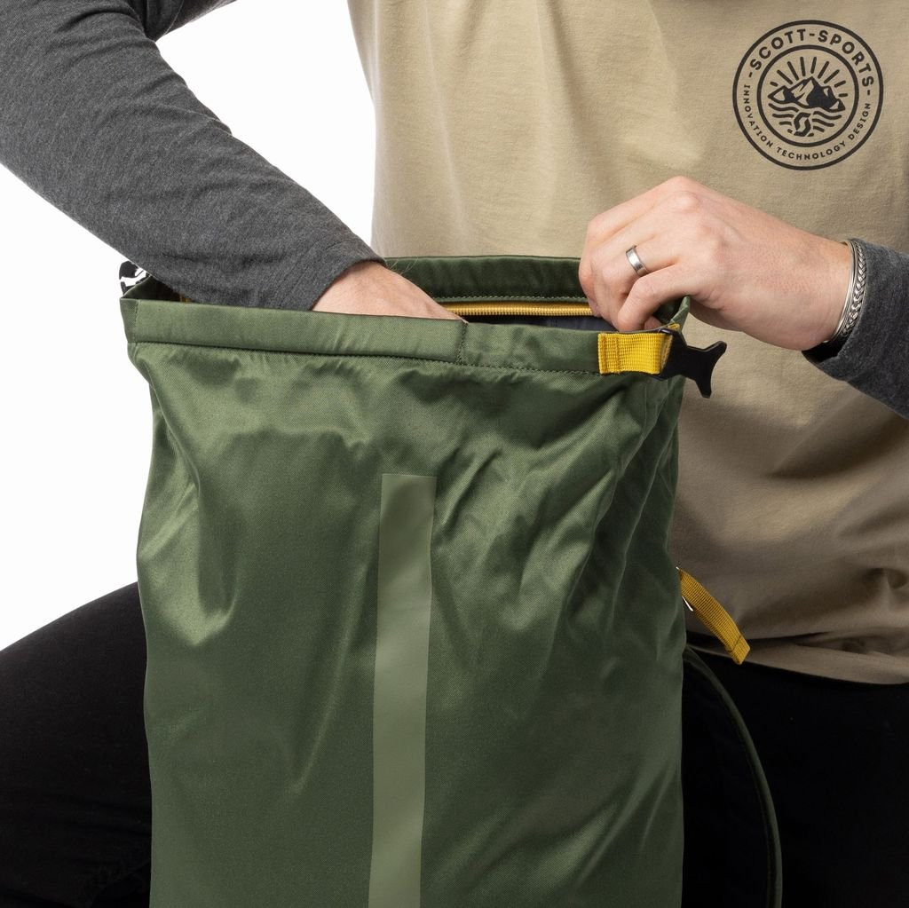 Waterproof city or travel backpack Bach Pack it 24 - Vert