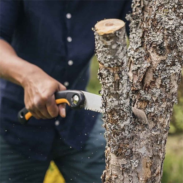 Fiskars Scie pliable Plus SW68 – 15 cm