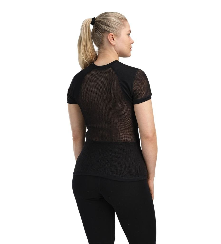 Short-sleeved base layer made from 100% merino wool knitwear Aclima WoolNet Light T-Shirt Woman- Jet Black