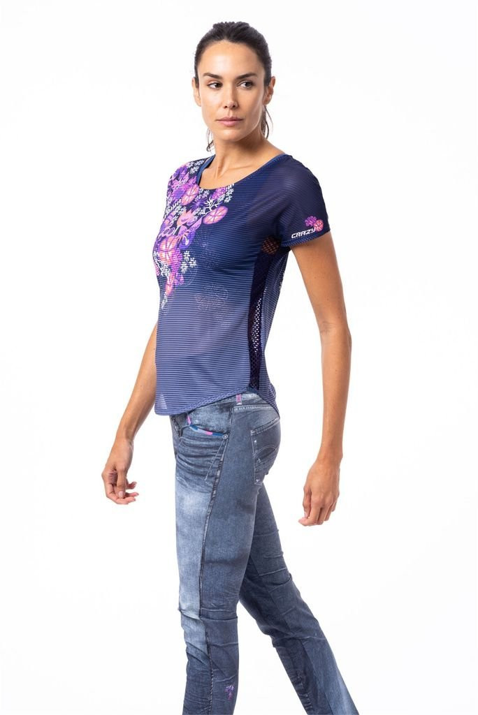 Short-sleeved T-shirt made from lightweight, breathable fabric Crazy T-Shirt Slash Woman 