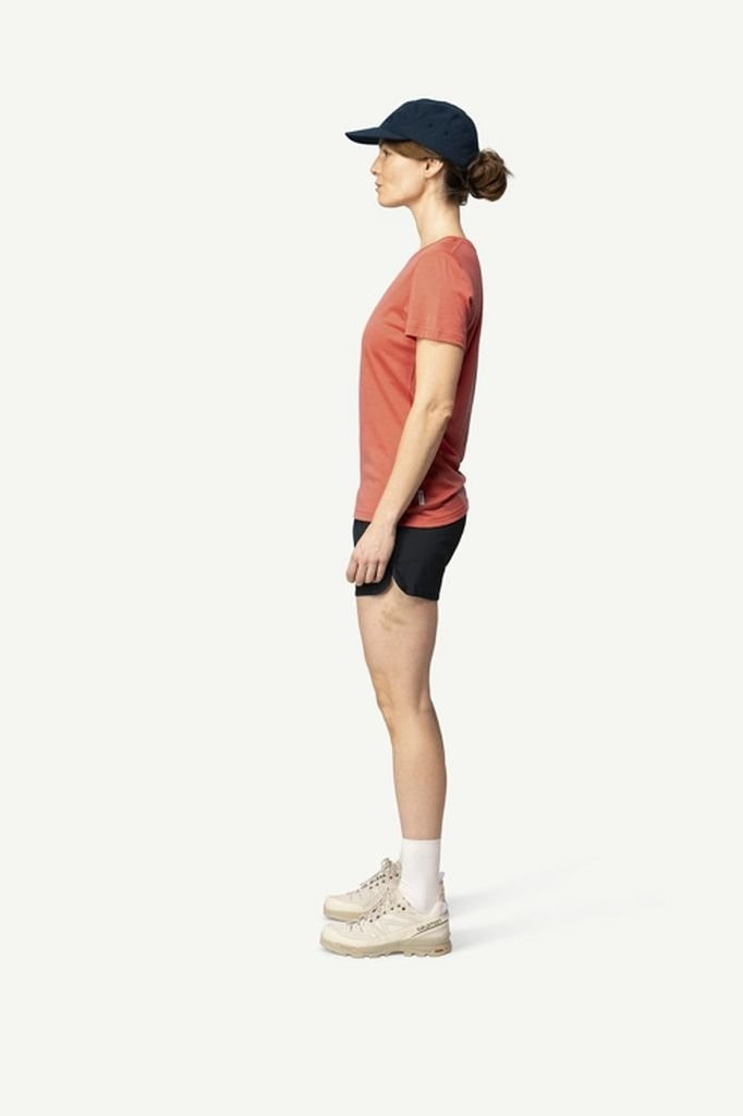 Lightweight short-sleeved T-shirt 100% merino wool Devold Classic Tee Woman - Rouge/Coral
