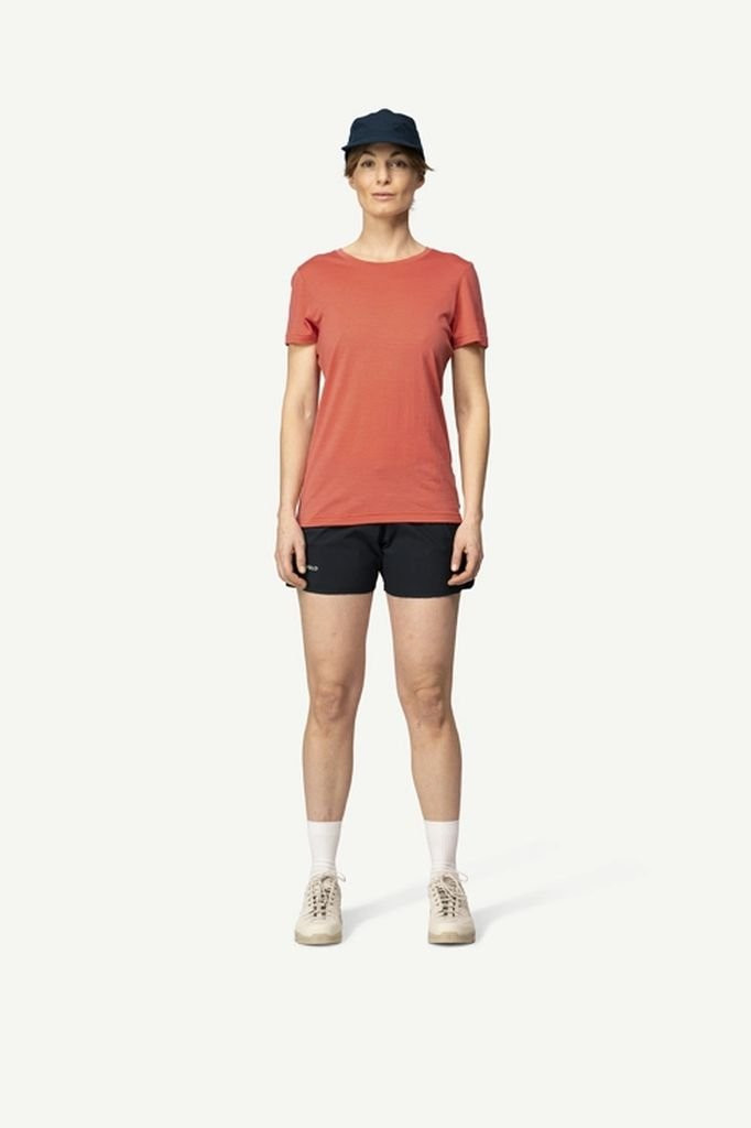 Lightweight short-sleeved T-shirt 100% merino wool Devold Classic Tee Woman - Rouge/Coral