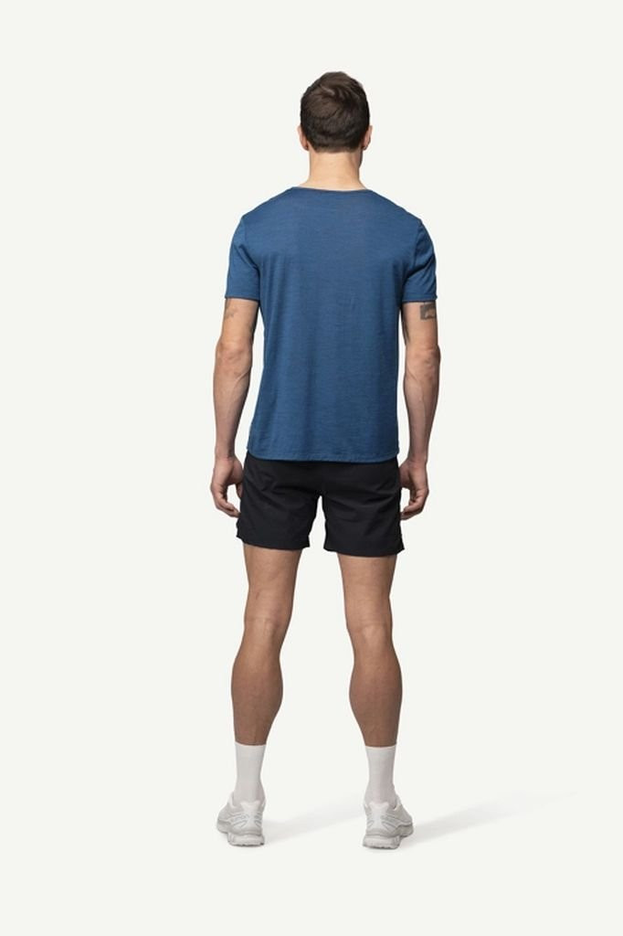 Lightweight, breathable merino wool Devold Active Tee Man - Bleu foncé/Skydiver Dark