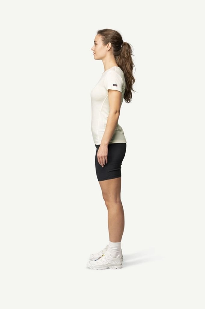 Short-sleeved T-shirt made from 100% merino wool Devold Breeze Merino 150 T-Shirt Woman - Blanc/White
