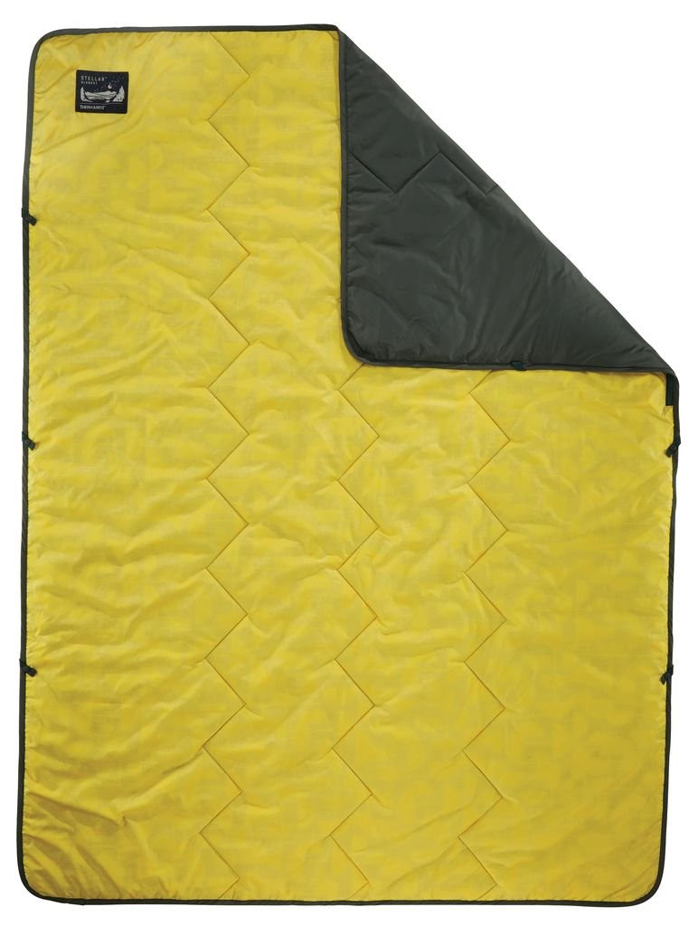 大特価!! Soft Blanket Stellar Thermarest 1-person comfortable and アウトドア寝具