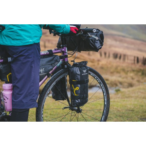 Lightweight, waterproof fork bag Apidura Expedition Cargo Cage Pack - 3 L