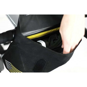 Lightweight, robust and waterproof handlebar bag Apidura Racing Handlebar Pack 2 L
