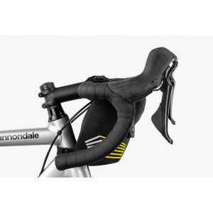 Lightweight, robust and waterproof handlebar bag Apidura Racing Handlebar Pack 2 L