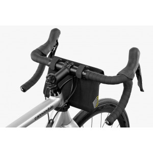 Lightweight, robust and waterproof handlebar bag Apidura Racing Handlebar Pack 2 L