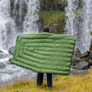 Enlightened Equipment Revelation Sleeping Quilt 20°F/-6°C