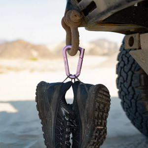 Aluminium carabiner with locking system Matador Betalock