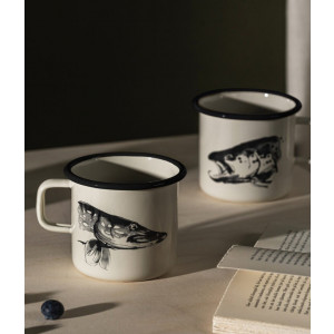 Tasse en émail Muurla Enamel Mug 3,7dl Brochet / Truite - Pike & Trout
