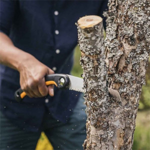 Fiskars Scie pliable Plus SW68 – 15 cm
