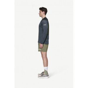 Very lightweight long-sleeved T-shirt  Devold Endurance Merino 130 Shirt Man - Night